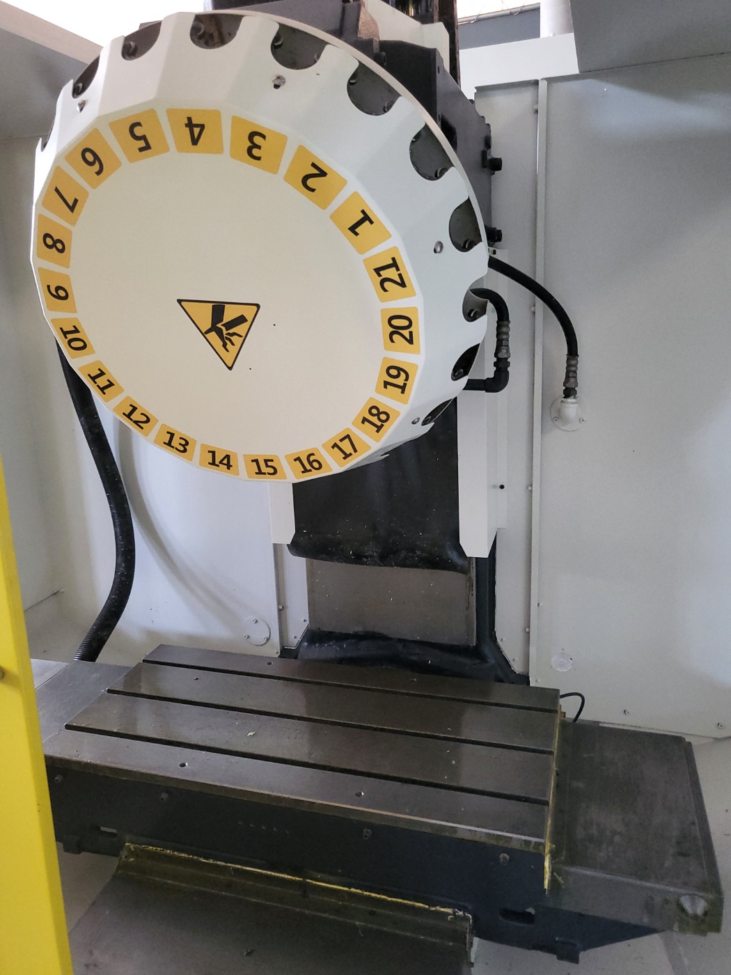 화낙 로보드릴 αT21 IDL