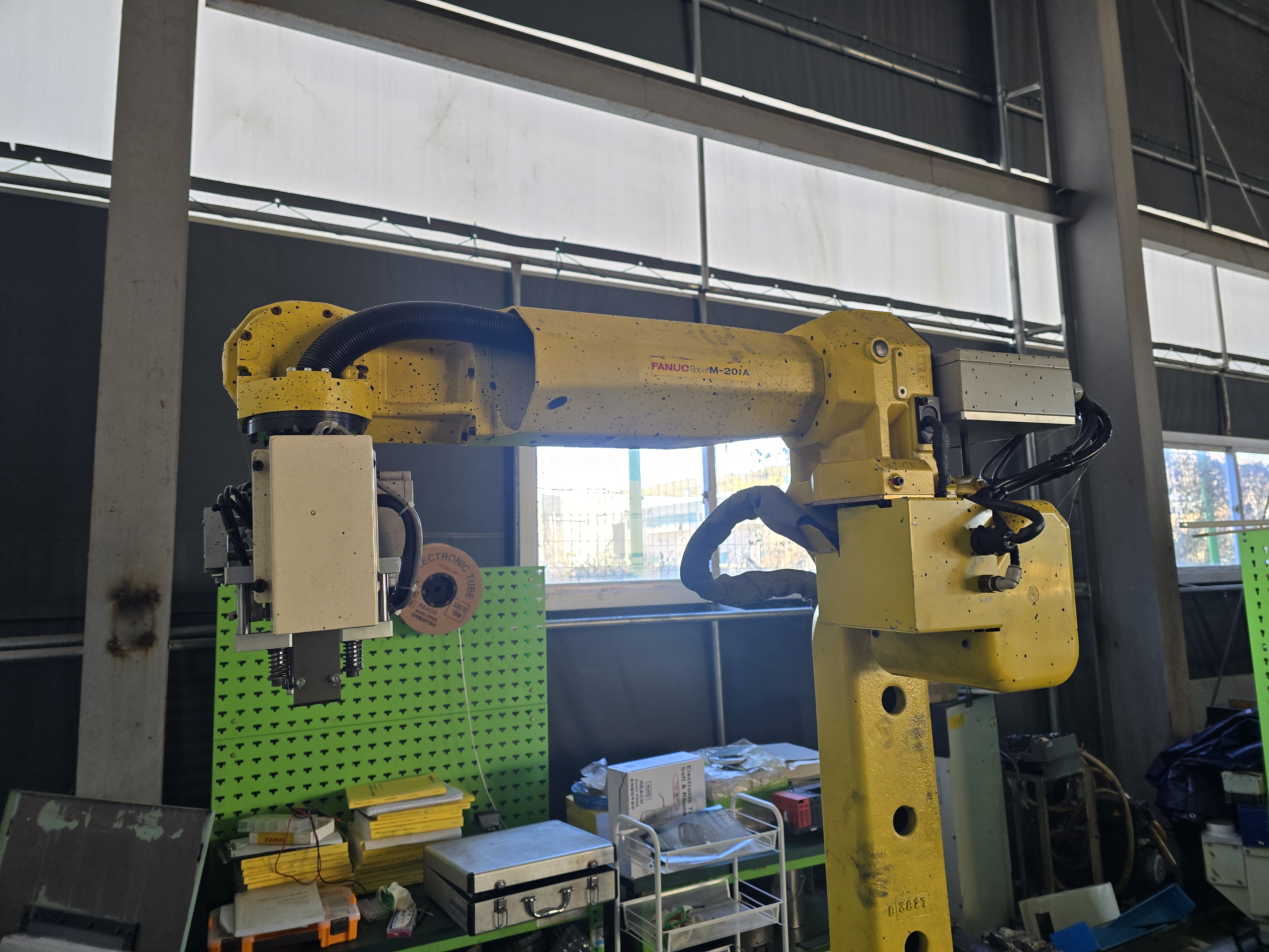 화낙 로보트  M20IA